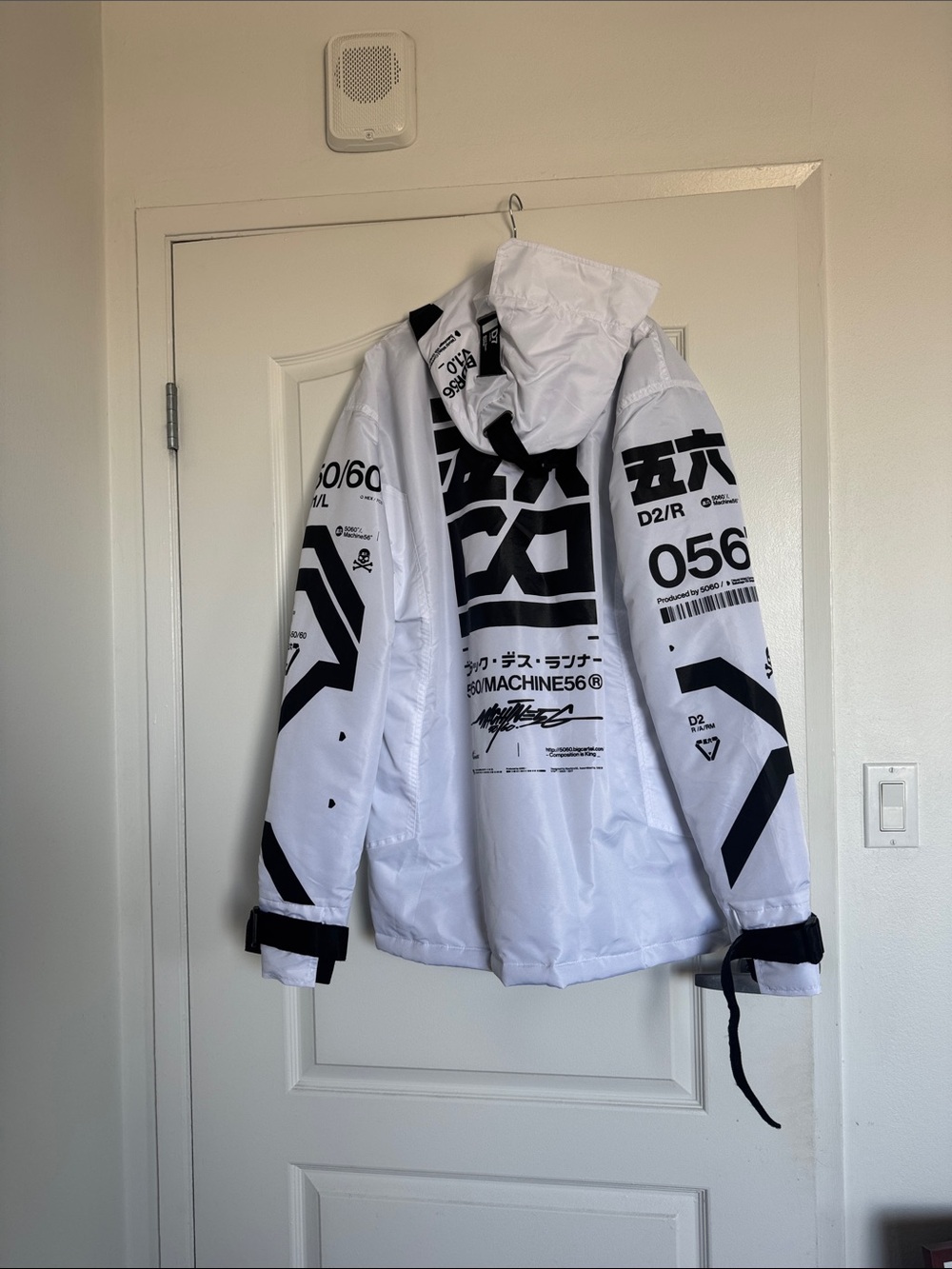 5060/Machine 56 White Cyberpunk Jacket XXL **See notes for condition* - Picture 3 of 10